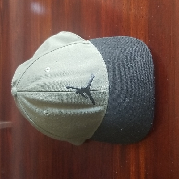 Jordan Jumpman Snapback Hat - Picture 1 of 4